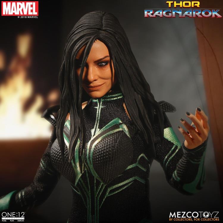 Hela (Thor: Ragnarok) Mezco One:12 Collective Figure