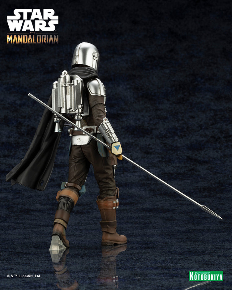 Star Wars: The Mandalorian: Mandalorian & Grogu with Beskar Staff ArtFX+ Statue