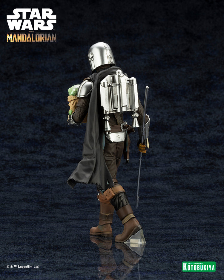 Star Wars: The Mandalorian: Mandalorian & Grogu with Beskar Staff ArtFX+ Statue