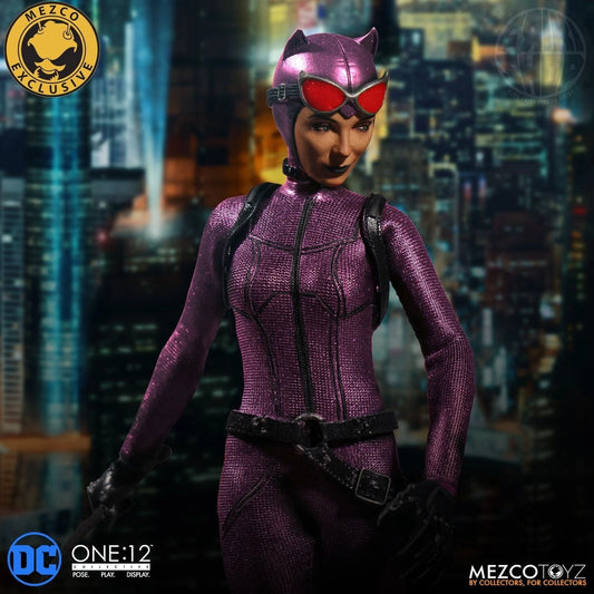 Catwoman (Purple Suit) Mezco One:12 Collective Figure