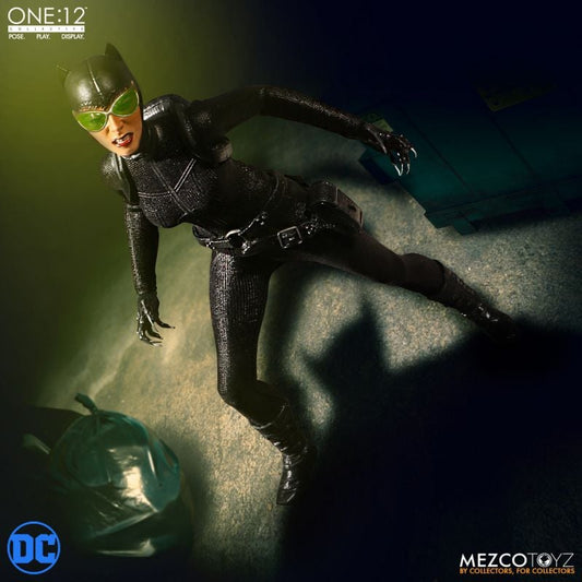 Catwoman Mezco One:12 Collective Figure