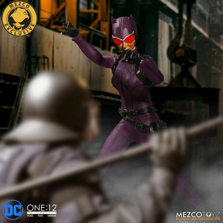 Catwoman (Purple Suit) Mezco One:12 Collective Figure