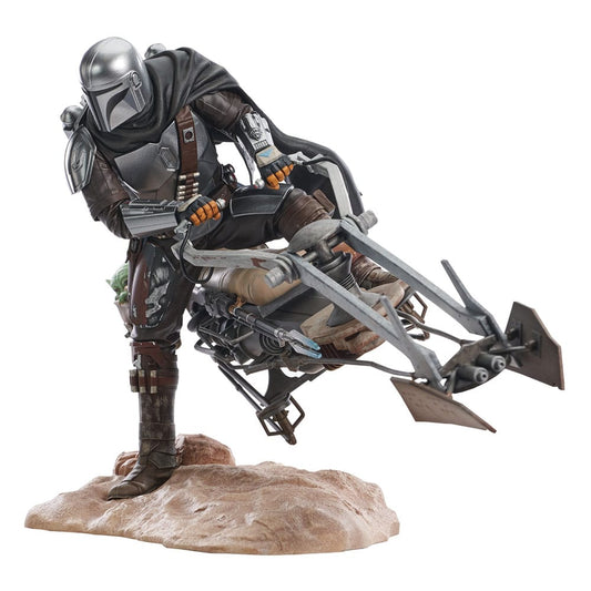 Star Wars Premier Collection: Din Djarin & Grogu on Swoopbike (The Mandalorian) 1/7th Scale Statue