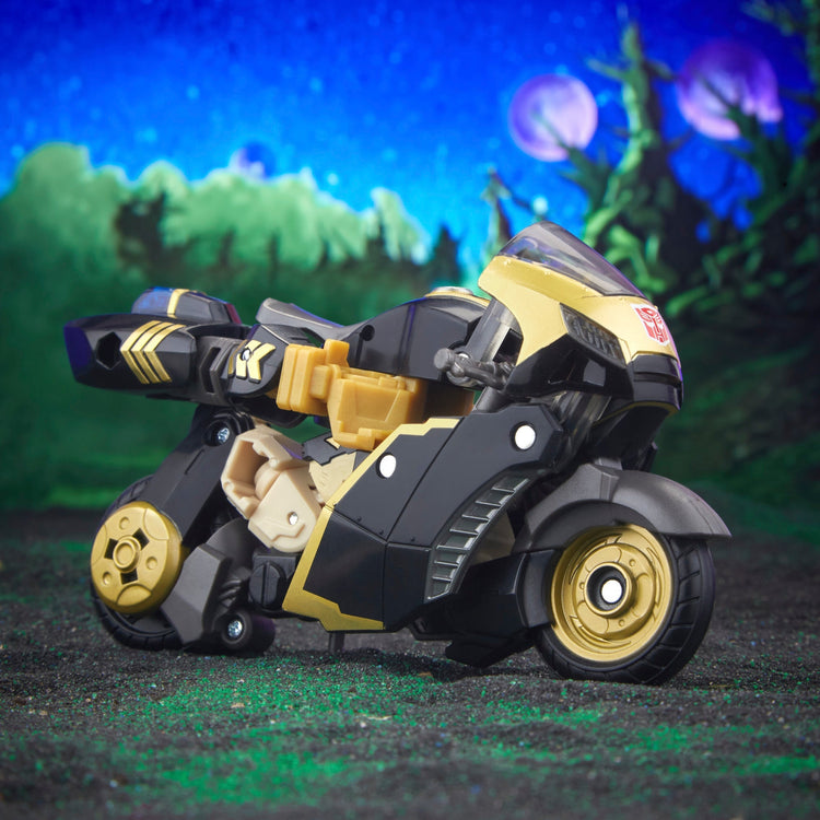 Transformers Legacy Evolution: Animated Universe Prowl - Deluxe Class